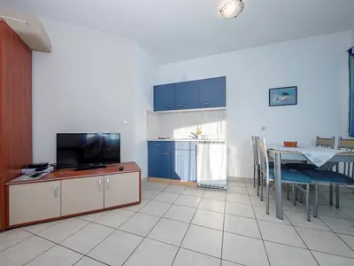 Ferienwohnung für 4 Personen (30 m²) in Rab 4/10