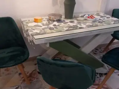 DiningRoom