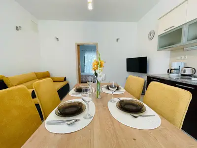 Ferienwohnung für 2 Personen (35 m²) in Rab 2/10