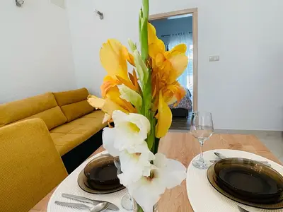 Ferienwohnung für 2 Personen (35 m²) in Rab 6/10