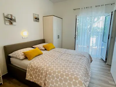 Ferienwohnung für 2 Personen (35 m²) in Rab 10/10
