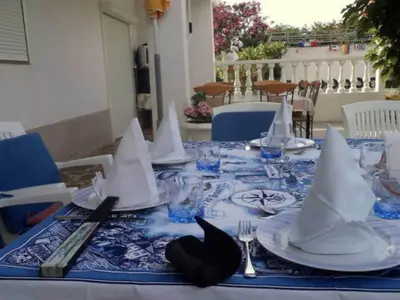 DiningRoom