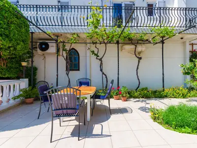 Ferienwohnung für 4 Personen (120 m²) in Rab 8/10