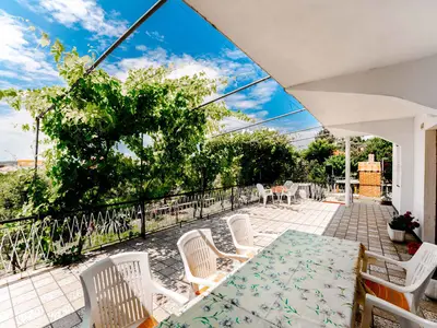 Ferienwohnung für 8 Personen (150 m²) in Rab 3/10