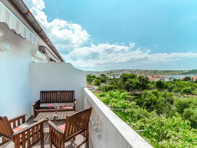 Ferienwohnung für 2 Personen (55 m²) in Rab 2/10