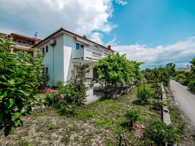 Ferienwohnung für 2 Personen (55 m²) in Rab 3/10