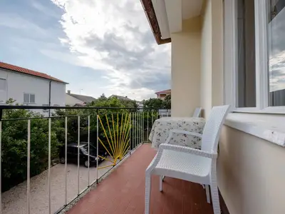 Ferienwohnung für 4 Personen (60 m²) in Rab 8/10