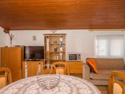 Ferienwohnung für 5 Personen (60 m²) in Rab 3/10