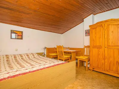 Ferienwohnung für 3 Personen (40 m²) in Rab 7/10