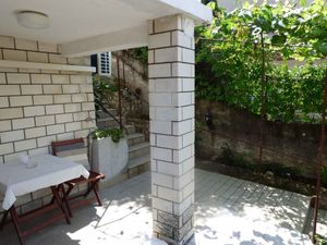 23780232-Ferienwohnung-2-Rabac-300x225-2