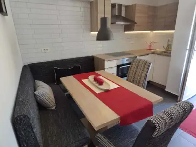 Ferienwohnung für 2 Personen (18 m²) in Rabac 6/10