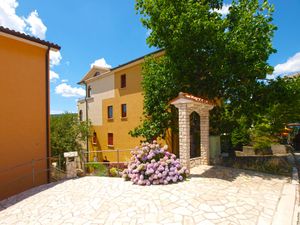 22622183-Ferienwohnung-2-Rabac-300x225-1