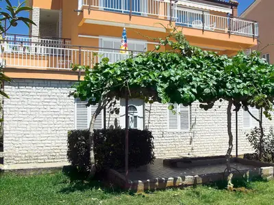 Ferienwohnung für 4 Personen (56 m²) in Rabac 3/10