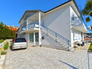 21942961-Ferienwohnung-2-Rabac-300x225-4