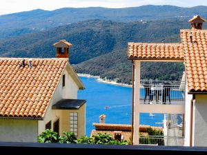 23941505-Ferienwohnung-4-Rabac-300x225-1