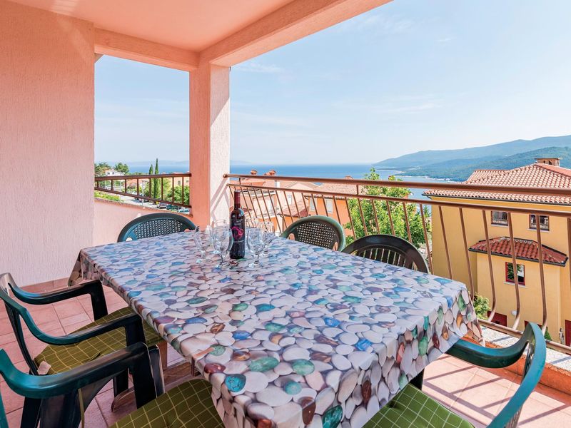 23724981-Ferienwohnung-8-Rabac-800x600-0