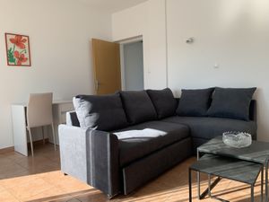 18322200-Ferienwohnung-2-Rabac-300x225-2