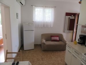 18559778-Ferienwohnung-4-Rabac-300x225-1