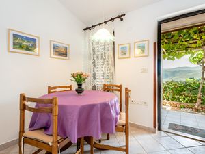 19109957-Ferienwohnung-4-Rabac-300x225-1