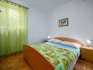 22093087-Ferienwohnung-6-Rabac-300x225-5