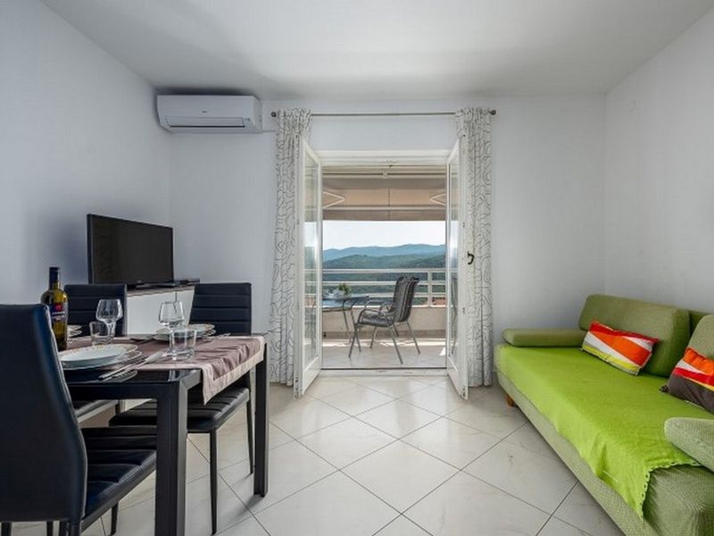 22092941-Ferienwohnung-4-Rabac-800x600-2