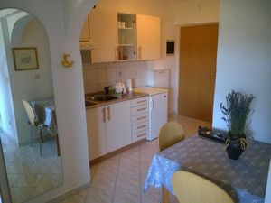 23146897-Ferienwohnung-2-Rabac-300x225-4