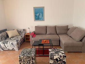 23335251-Ferienwohnung-4-Rabac-300x225-1