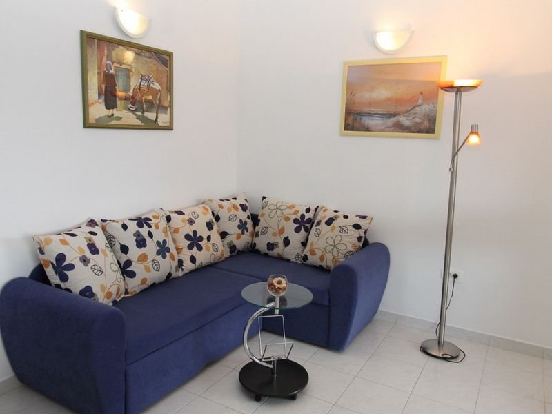 23678511-Ferienwohnung-6-Rabac-800x600-2