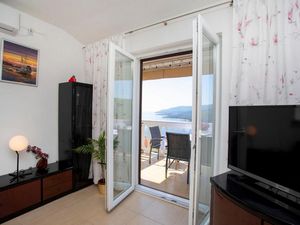 23989924-Ferienwohnung-4-Rabac-300x225-2