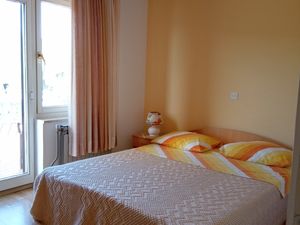 23929796-Ferienwohnung-4-Rabac-300x225-5