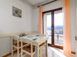 23933919-Ferienwohnung-4-Rabac-300x225-3