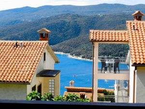 24031897-Ferienwohnung-4-Rabac-300x225-1