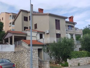 23179599-Ferienwohnung-3-Rabac-300x225-0