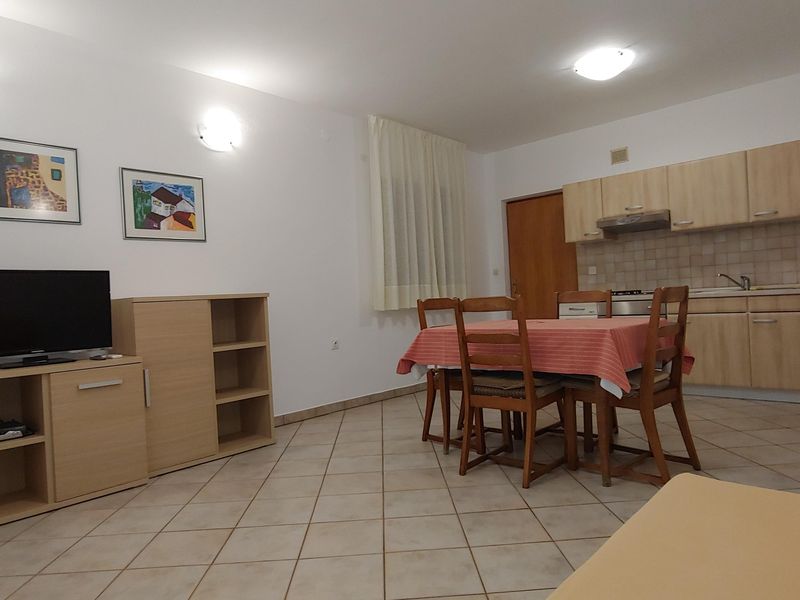 23180449-Ferienwohnung-5-Rabac-800x600-1