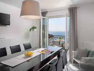 Ferienwohnung für 6 Personen (75 m²) in Rabac 7/10