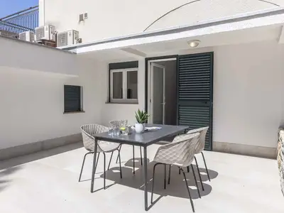 Ferienwohnung für 4 Personen (55 m²) in Rabac 2/10
