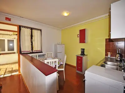 Ferienwohnung für 4 Personen (65 m²) in Rabac 6/10