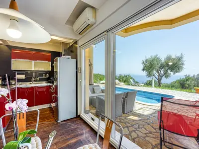 Ferienwohnung für 3 Personen (63 m²) in Rabac 1/10