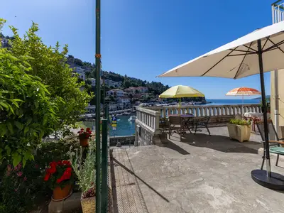 Ferienwohnung für 4 Personen (100 m²) in Rabac 1/10
