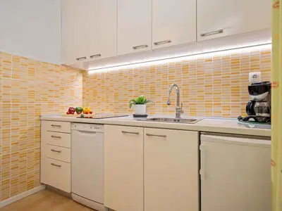Ferienwohnung für 2 Personen (25 m²) in Rabac 7/9