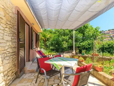 Ferienwohnung für 3 Personen (30 m²) in Rabac 1/10