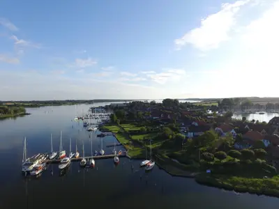 Ferienwohnung für 4 Personen (33 m²) in Rabenkirchen-Faulück 9/10