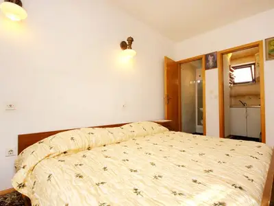 Ferienwohnung für 2 Personen in Račišće 10/10