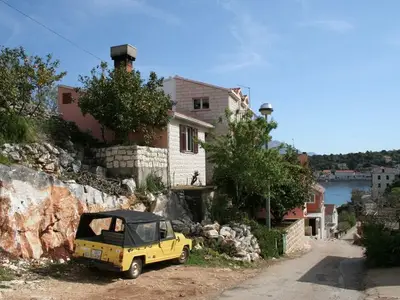 Ferienwohnung für 2 Personen in Račišće 3/10