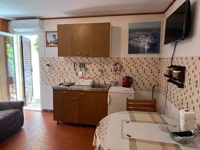 Ferienwohnung für 2 Personen in Račišće 10/10