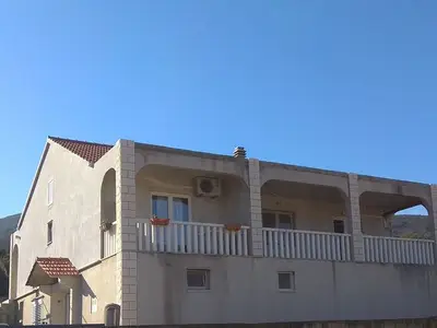 Ferienwohnung für 4 Personen in Račišće 2/10