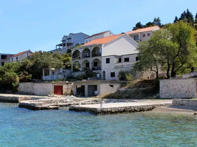 Ferienwohnung für 6 Personen in Račišće 3/10