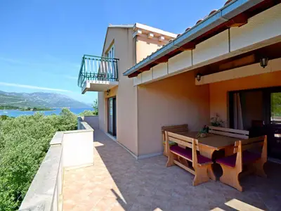 Ferienwohnung für 5 Personen (100 m²) in Račišće 1/10