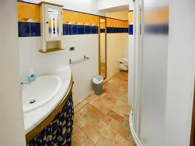 bathroom bathroom