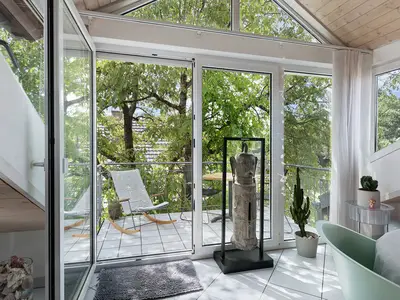 INSIDE, OUTSIDE